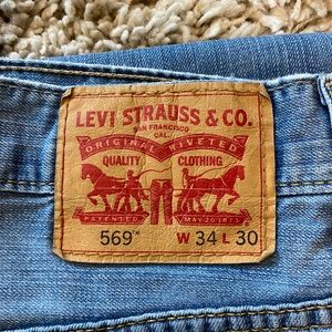 Levi’s 569, 34” x 30”